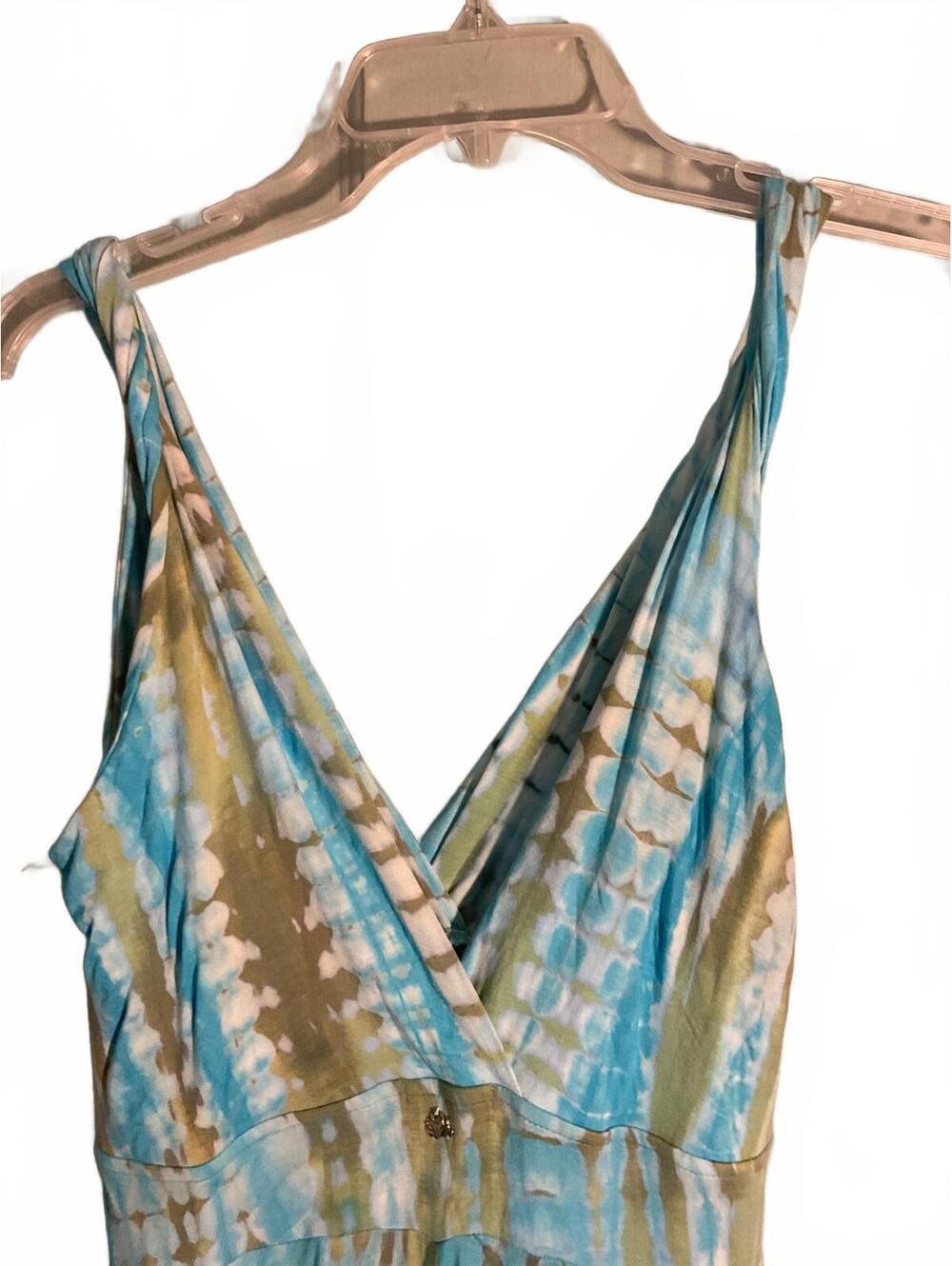 Pineapples Boutique Elegant Tie-Dye Maxi Dress - Perfect for Summer Medium - Picture 7 of 11